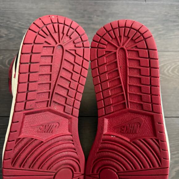 Jordan 1 Retro High Bred Toe 555088-610 Men's 10 - Picture 12 of 15